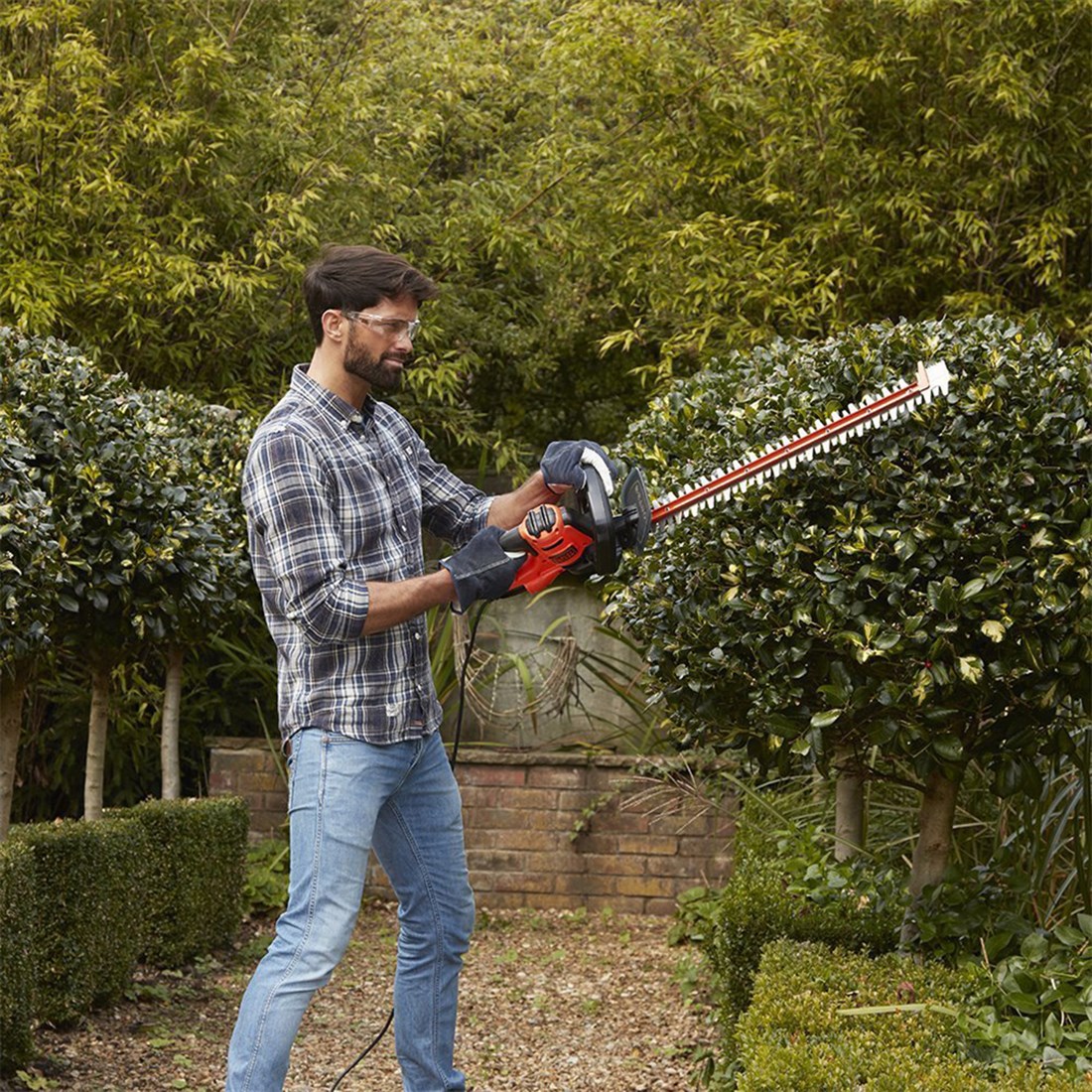  Black & Decker BEHTS401 55 cm 500 W Elektrikli Çit Budama Makinası 